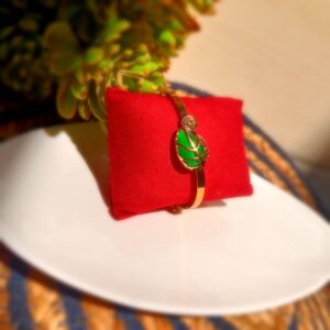 Anti Tarnish Bracelet Green Leaf