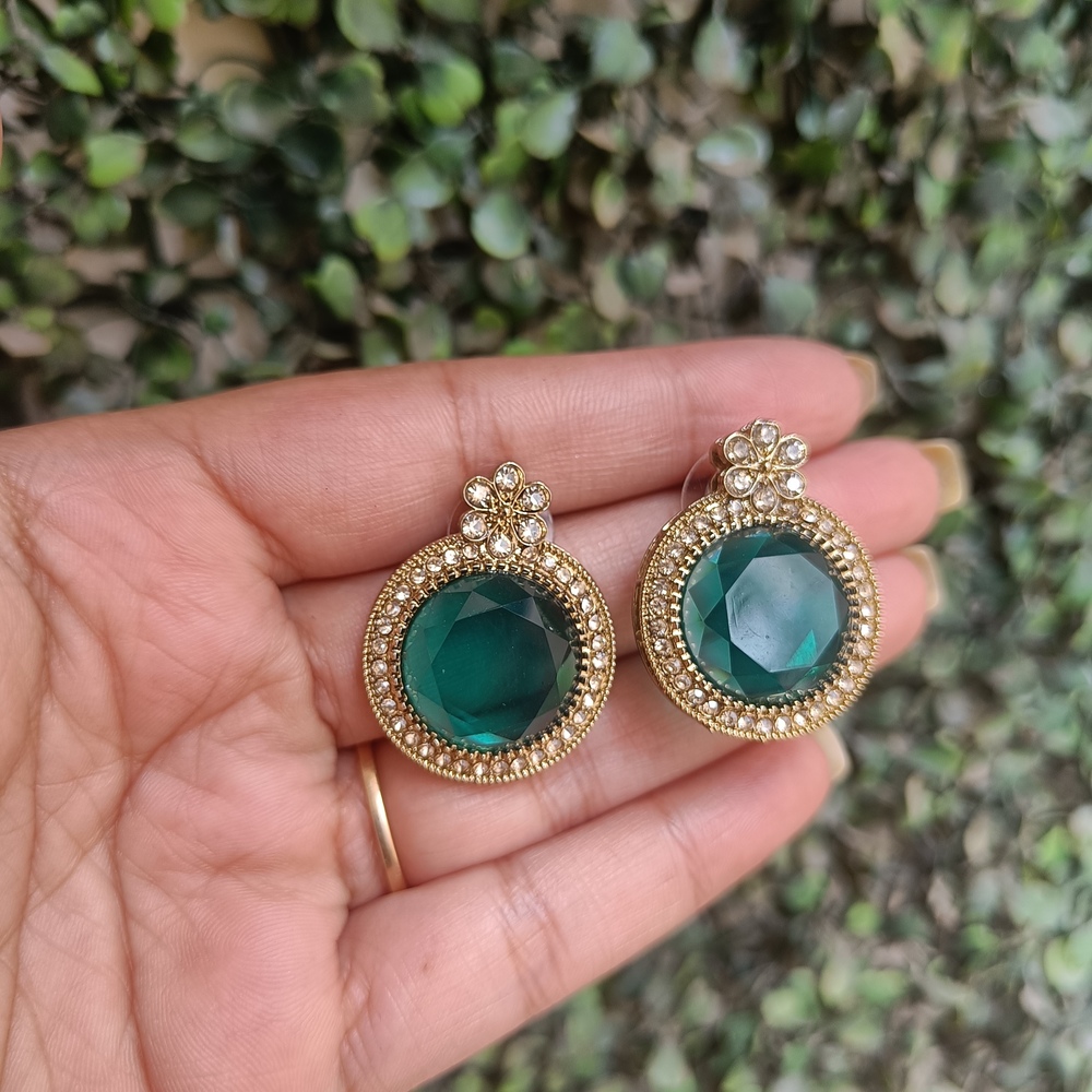 Emerald Green Stone Stud Earrings with Floral Top