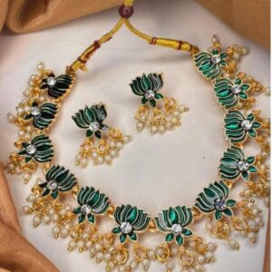 Lotus Necklace