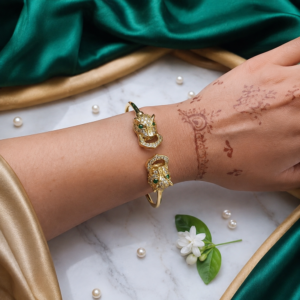 Anti tarnish Crystal Panther Head Gold Cuff Bracelet
