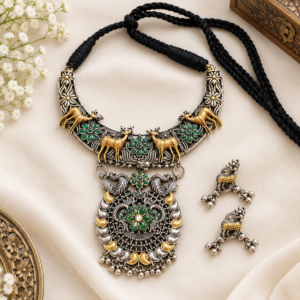 Deer motifs dual tone silver oxidised Necklace Green